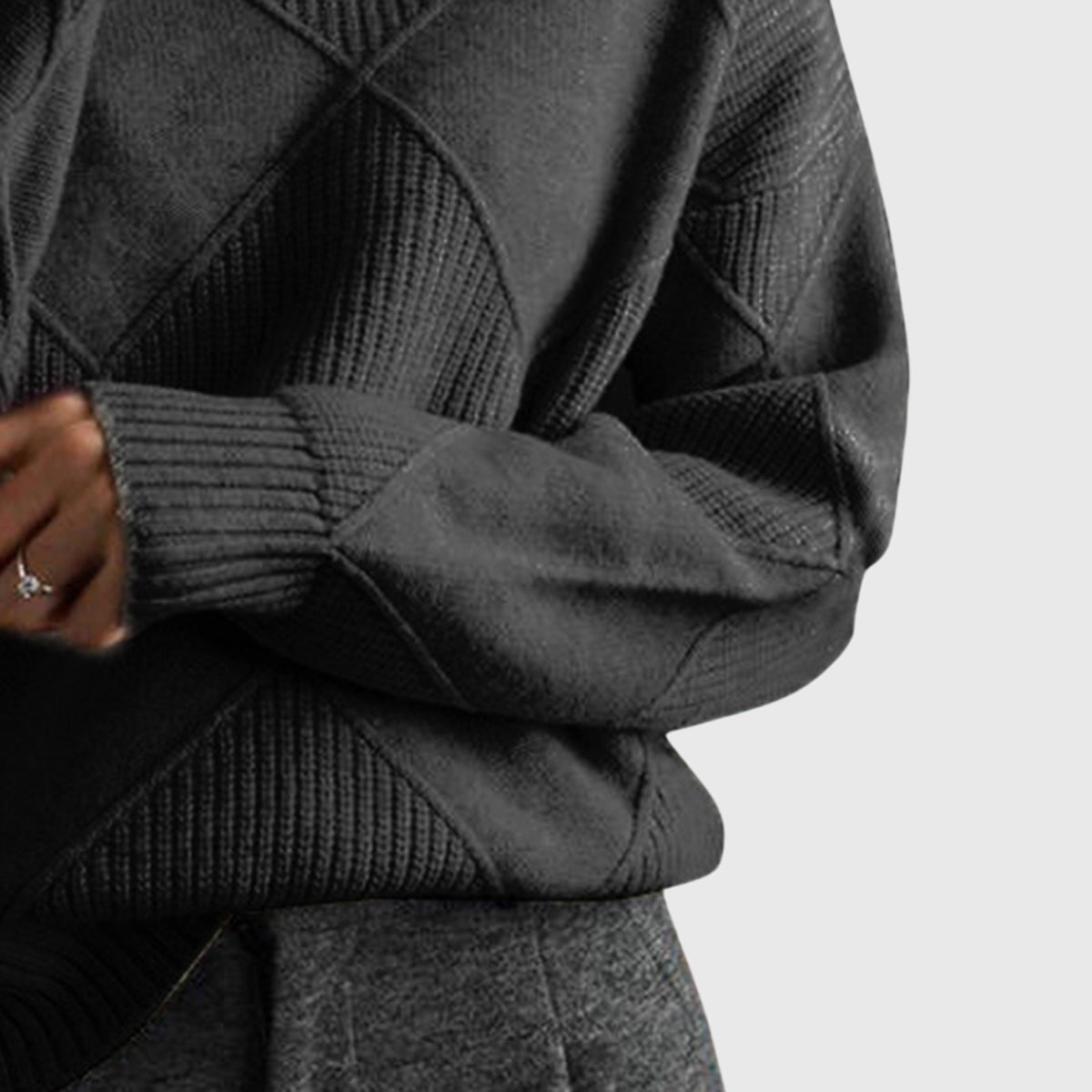 Élise Modern Geometric Turtleneck Sweater