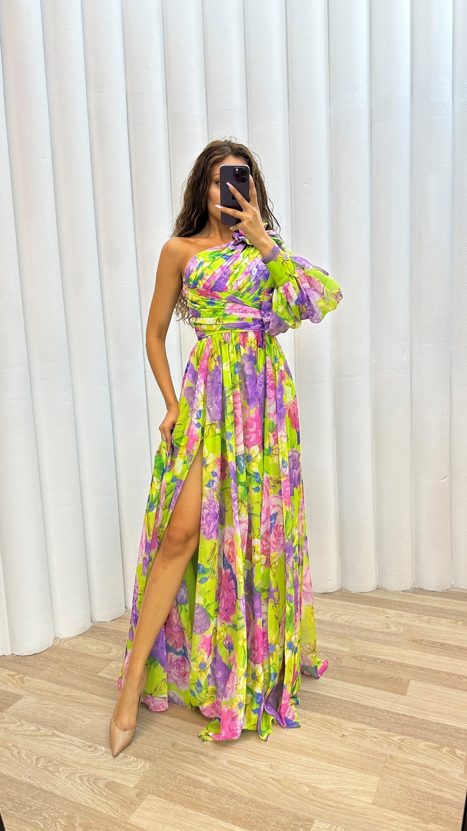 WHITNEY™ | Elegant Flowy Shoulder Dress