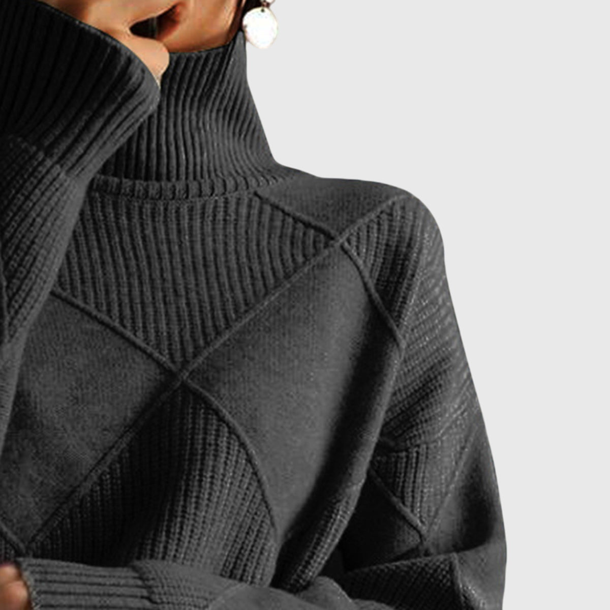 Élise Modern Geometric Turtleneck Sweater