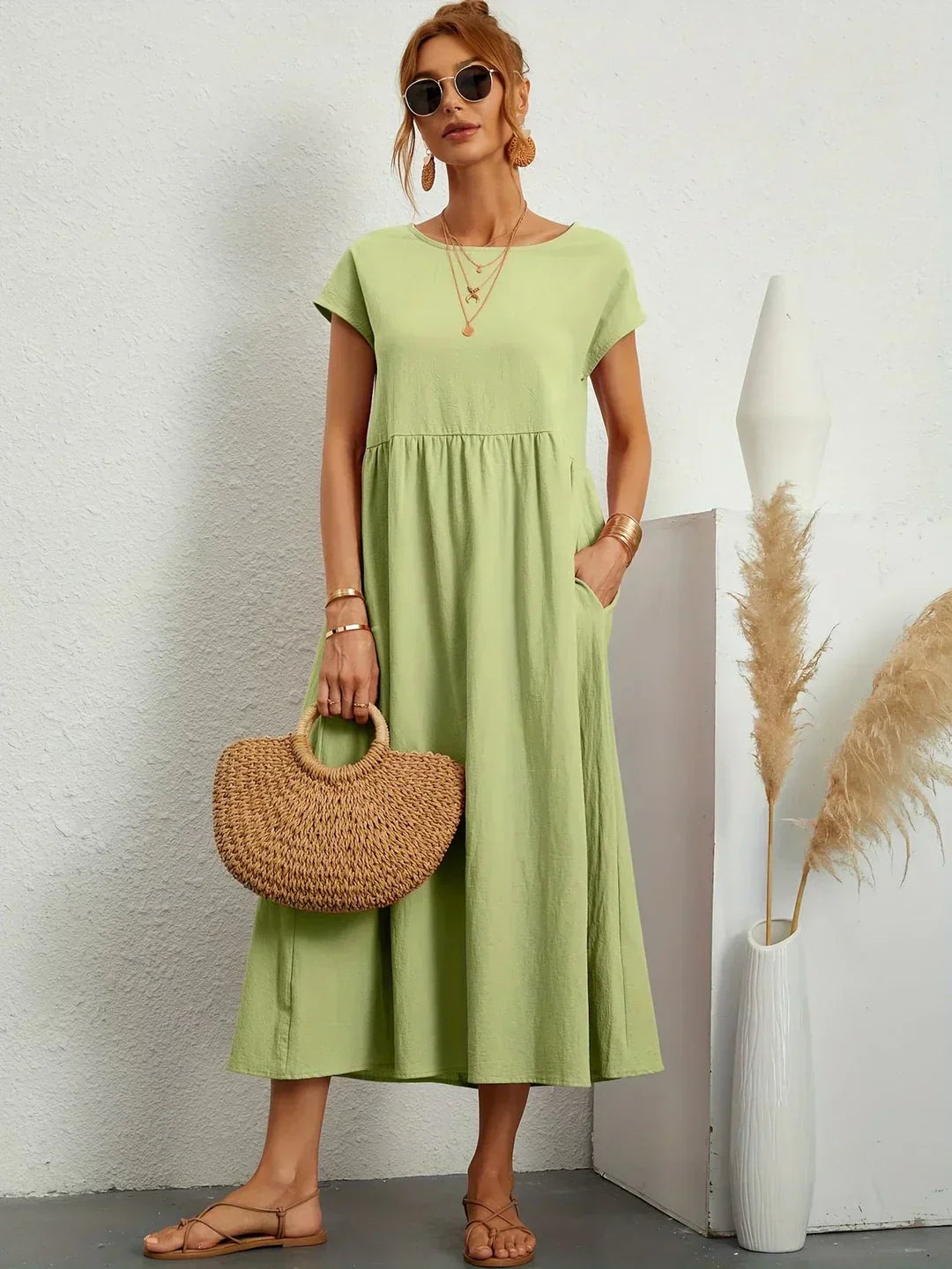 GABRIELLE™ — A Flowing Midi Dress with Timeless Elegance